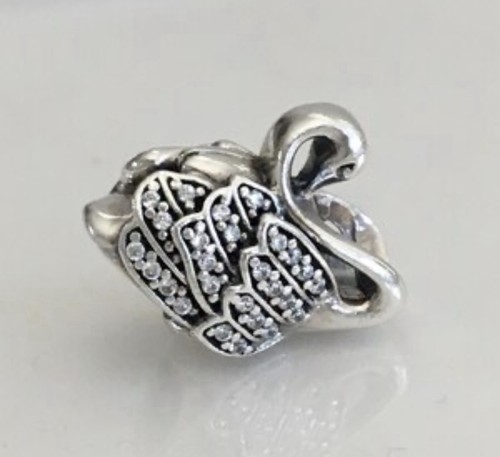 Authentic pandora majestic - authentic,