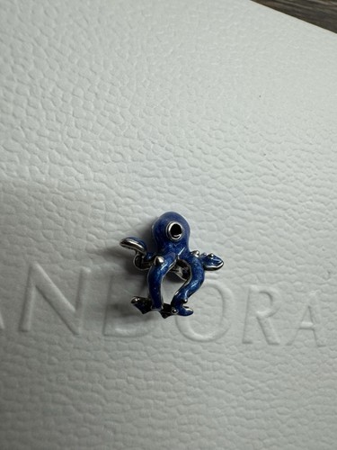 Pandora blue octopus - blue,