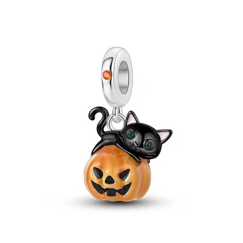 Lucky black cat pumpkin - lucky,