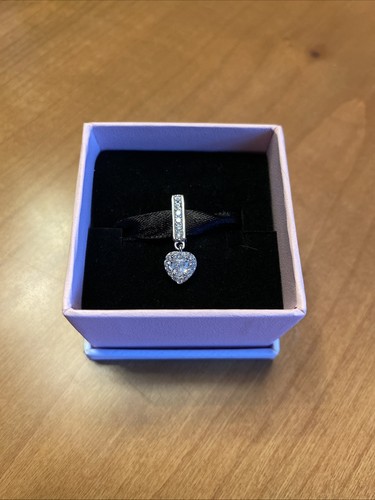 Authentic brand new pandora - authentic,
