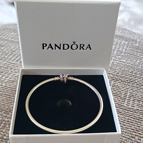 Pandora silver bangle charm - pandora,