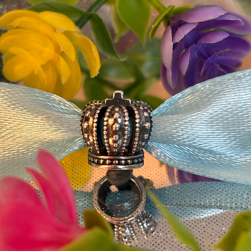Pandora regal crown charm - crown,