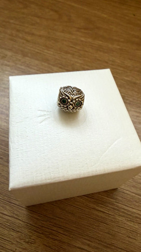 Silver tone round bead - silver,
